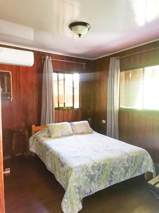 فندق Casita Happy Feet And Tours Corcovado Drakes Bay المظهر الخارجي الصورة