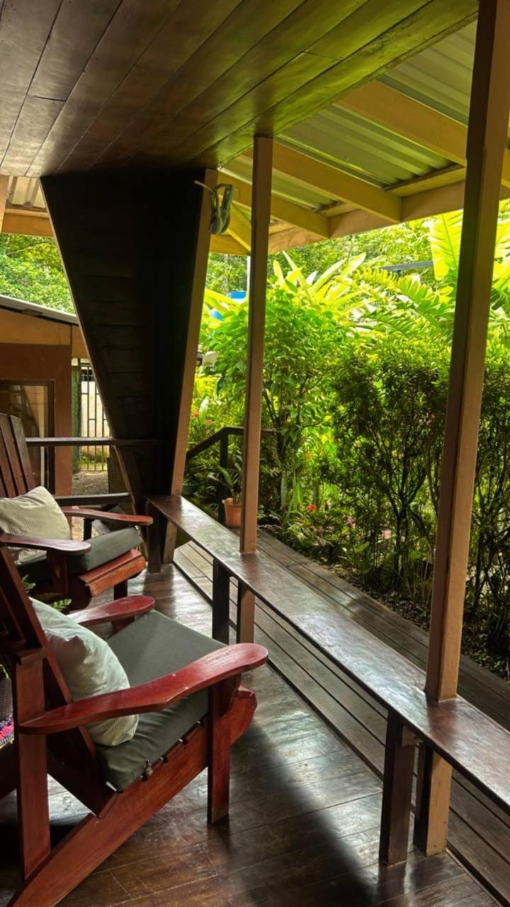 فندق Casita Happy Feet And Tours Corcovado Drakes Bay المظهر الخارجي الصورة